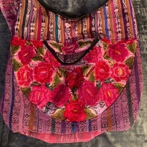 Crossbody purse. Guatemalan. Pink